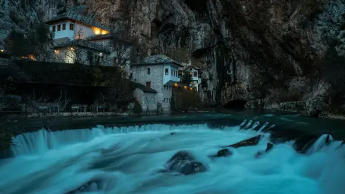 Blagaj e la sorgente della Buna in Bosnia