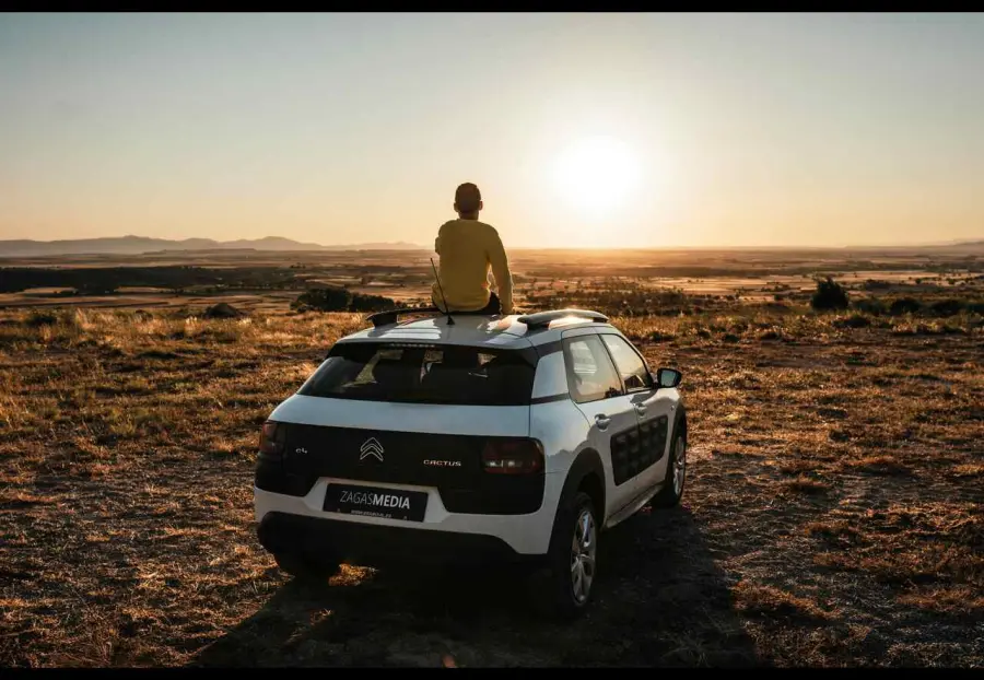 Le 5 opzioni per acquistare un’autovettura per chi ama viaggiare