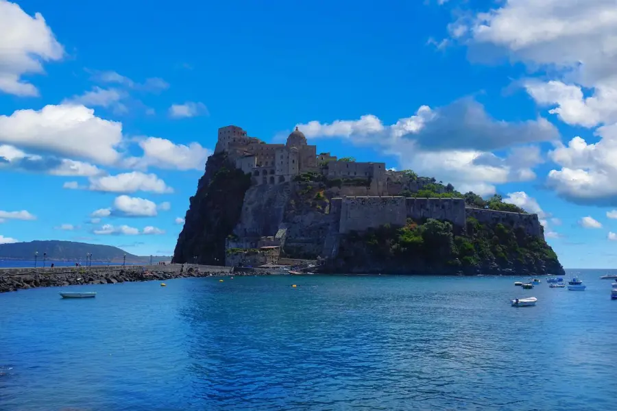 Le spiagge più belle di Ischia dove fare snorkeling